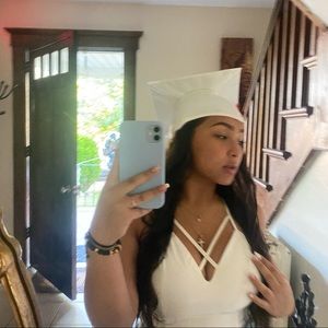 Meet your Posher, Niyireth